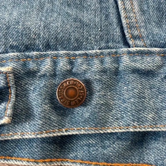 Vintage! Levi’s denim jacket - Picture 8 of 8